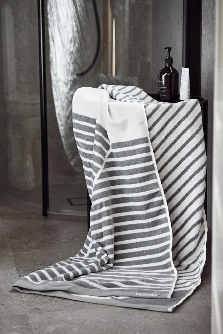 Stripes badehåndkle 100 x 150 cm, Grå NJRD