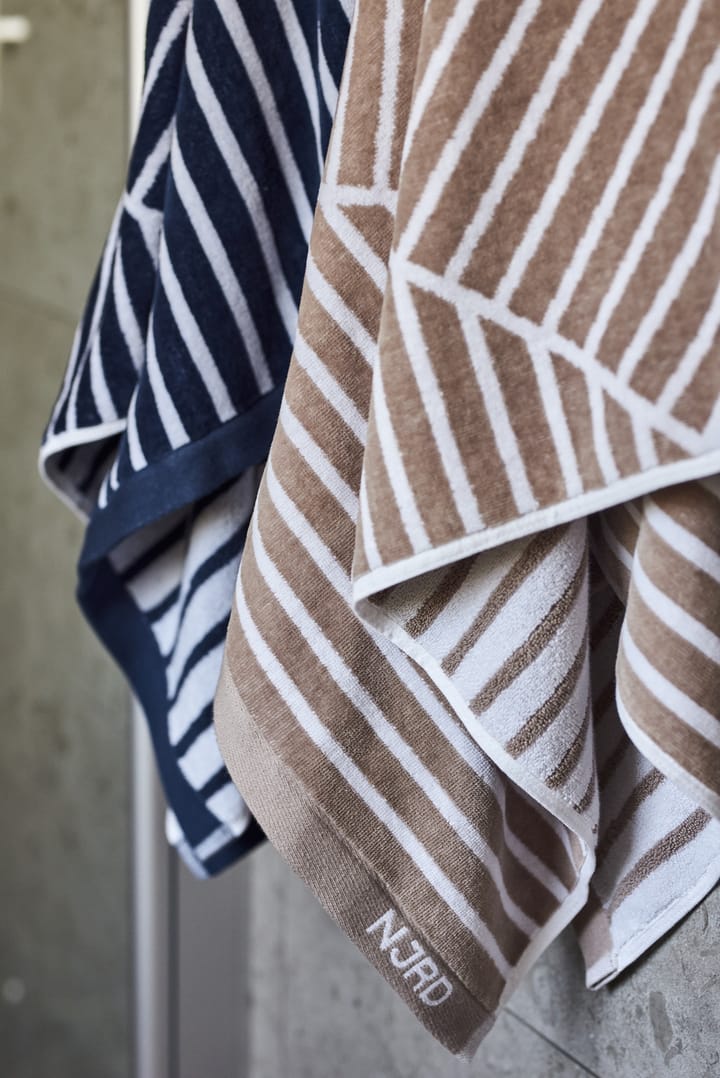Stripes håndkle 70x140 cm, Beige NJRD