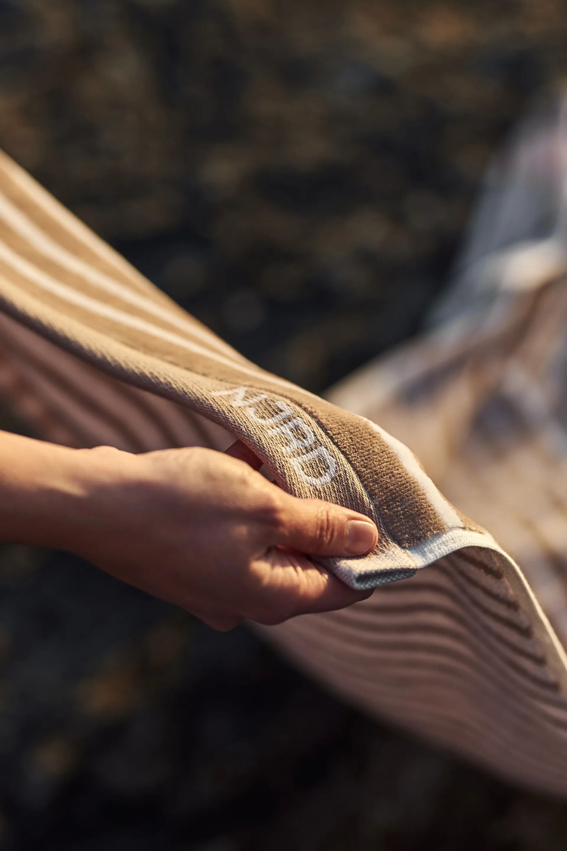 Stripes håndkle 70x140 cm, Beige NJRD