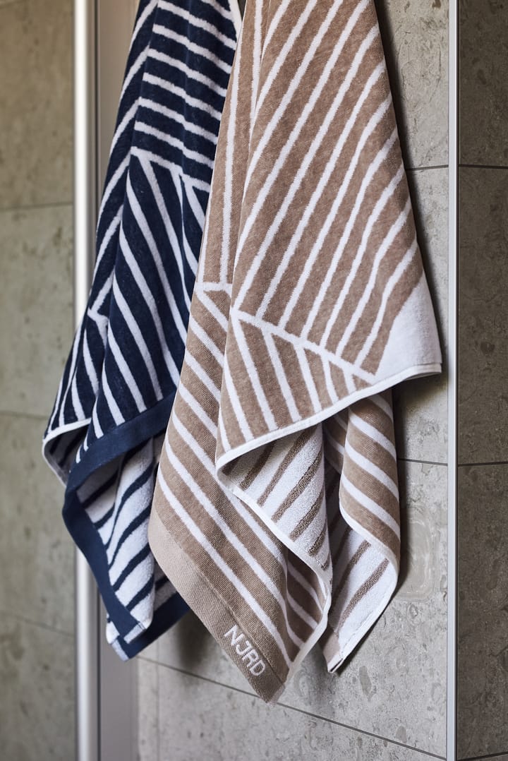 Stripes håndkle 70x140 cm, Blå NJRD