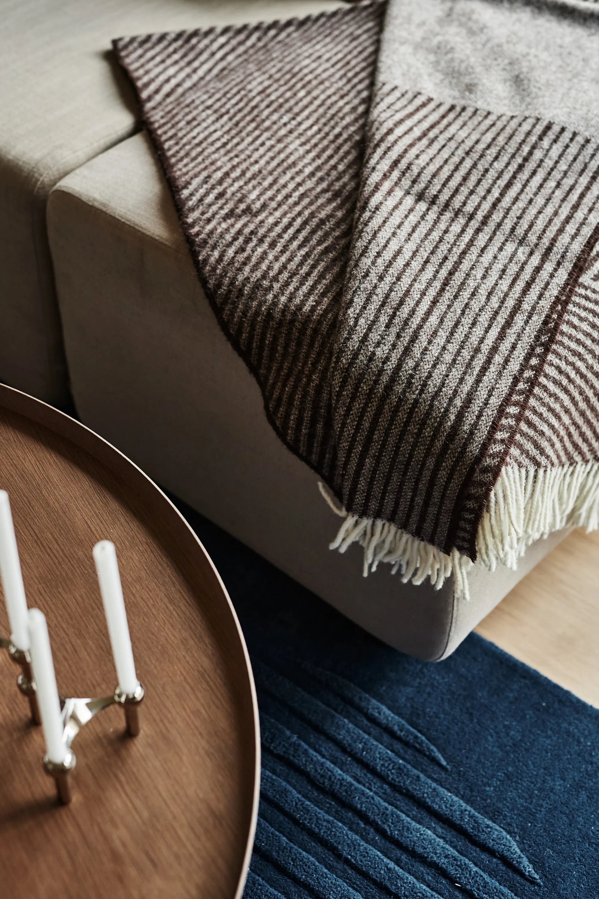 Stripes ullpledd 130 x 185 cm, Brun NJRD