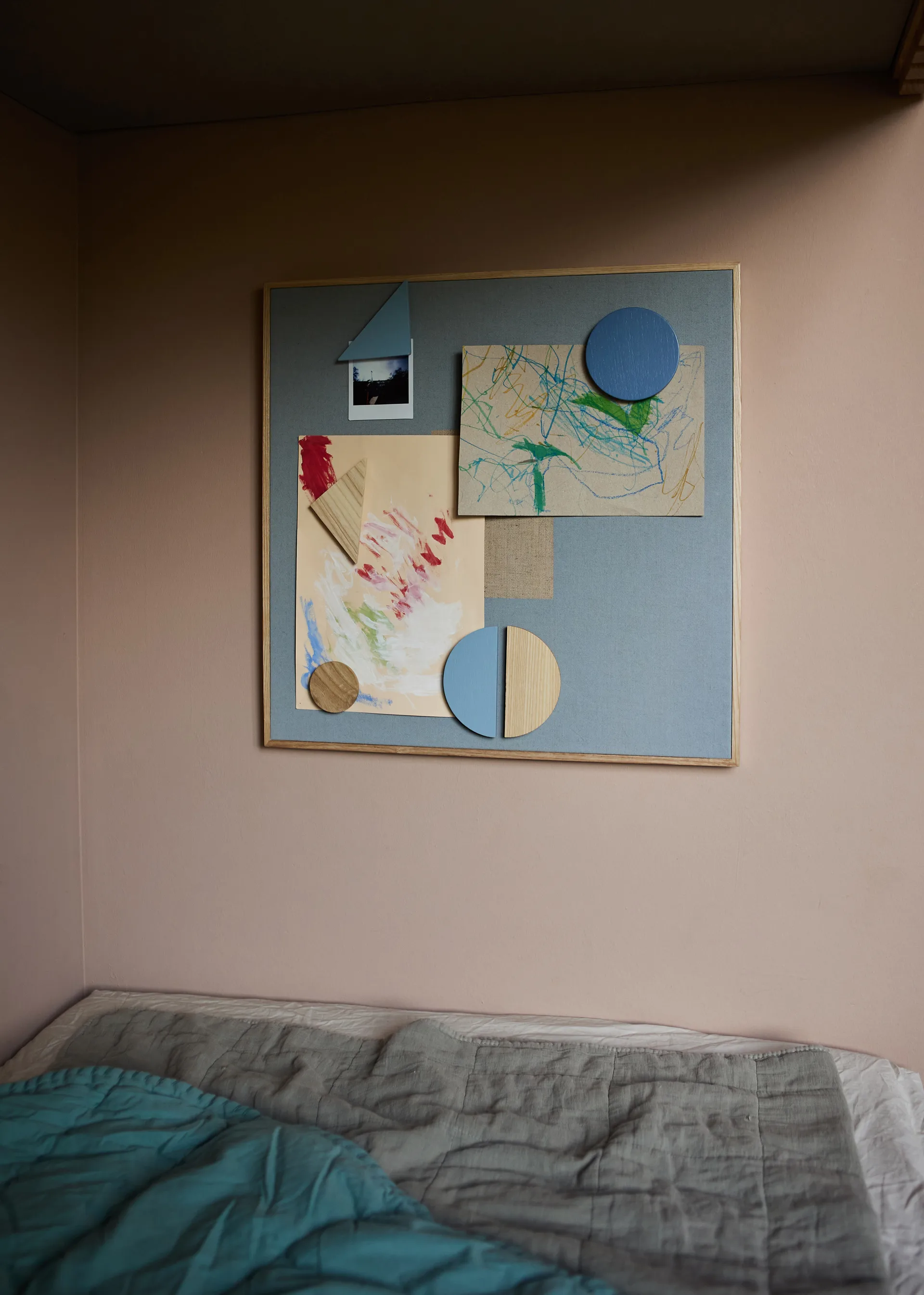 Noticeboard oppslagstavle + 3 magneter, Blå Nofred