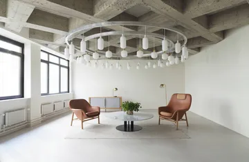 Amp lampe stor - hvit - Normann Copenhagen