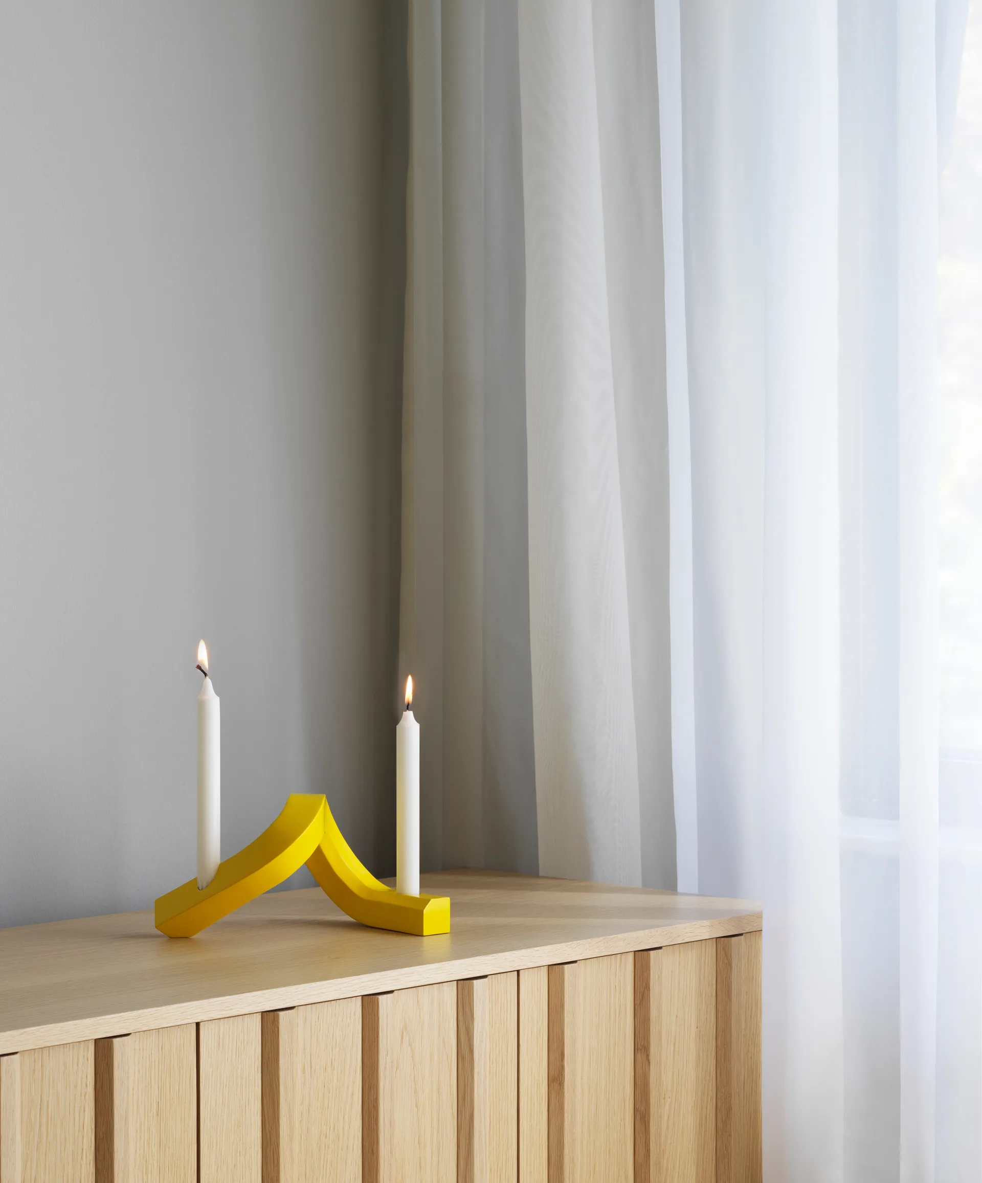 Crooked lysestake 2, Yellow Normann Copenhagen