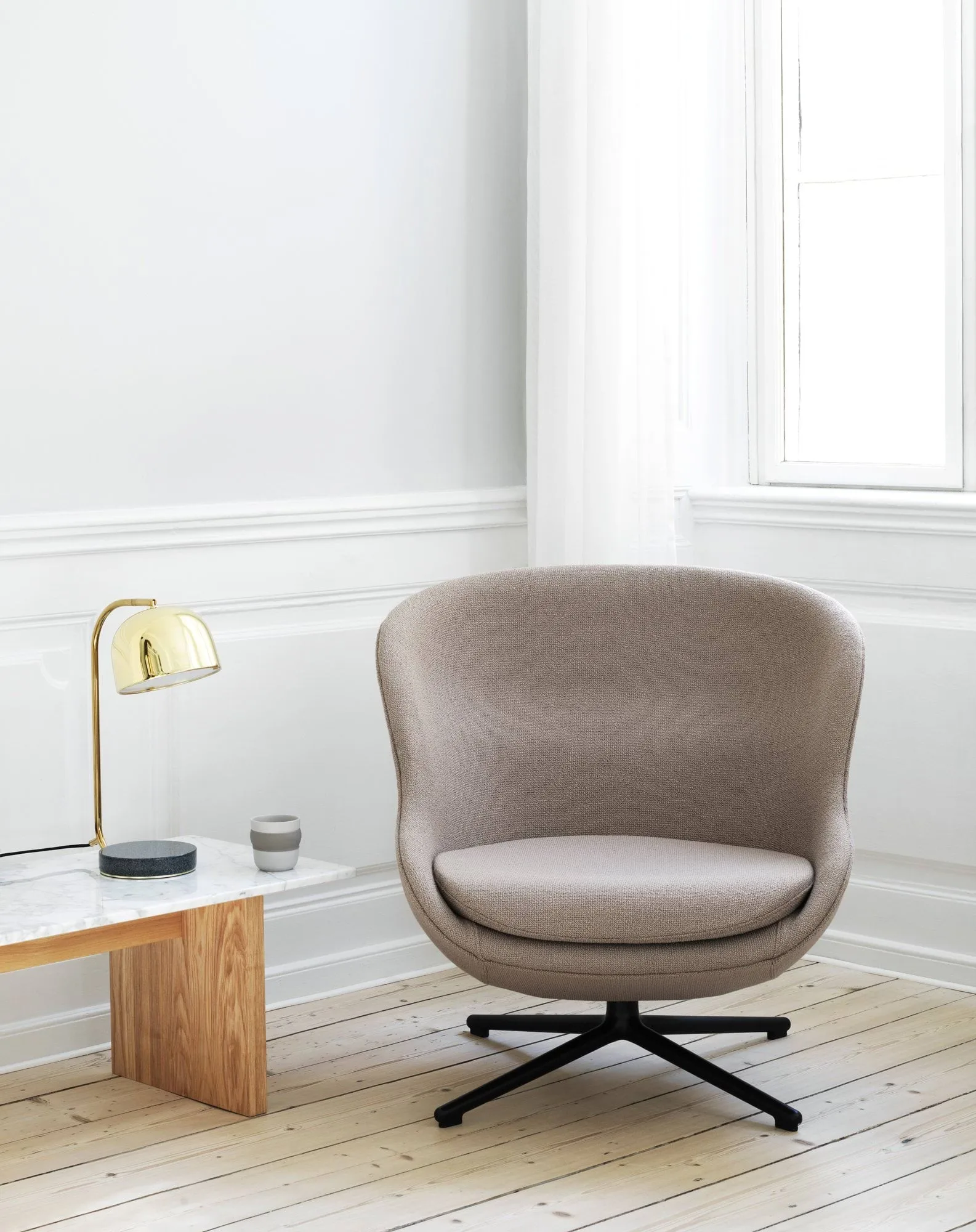 Grant bordlampe, brass Normann Copenhagen