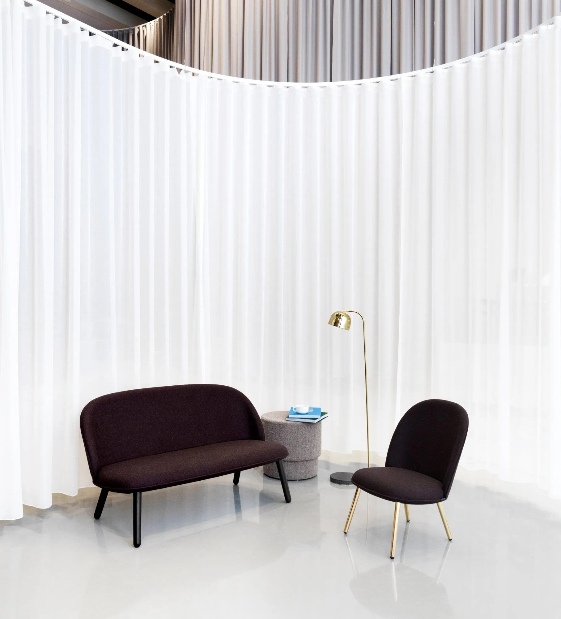 Grant gulvlampe, brass Normann Copenhagen
