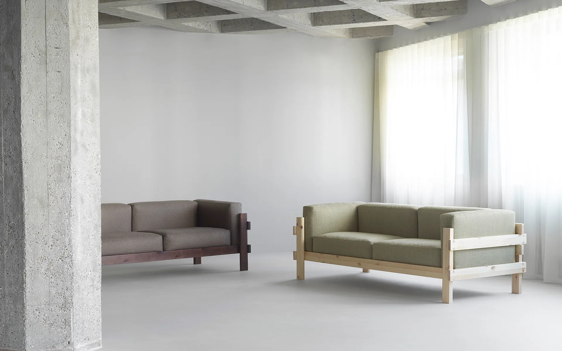 Kube sofa, Brunlakkert furu-stoff Remix 143 Grey, 220 cm Normann Copenhagen