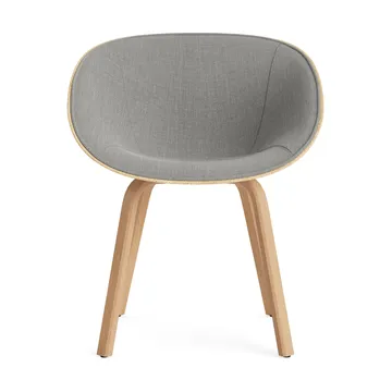 Mat Armchair karmstol  fremsidepolstring - Remix 133-hemp-beech - Normann Copenhagen