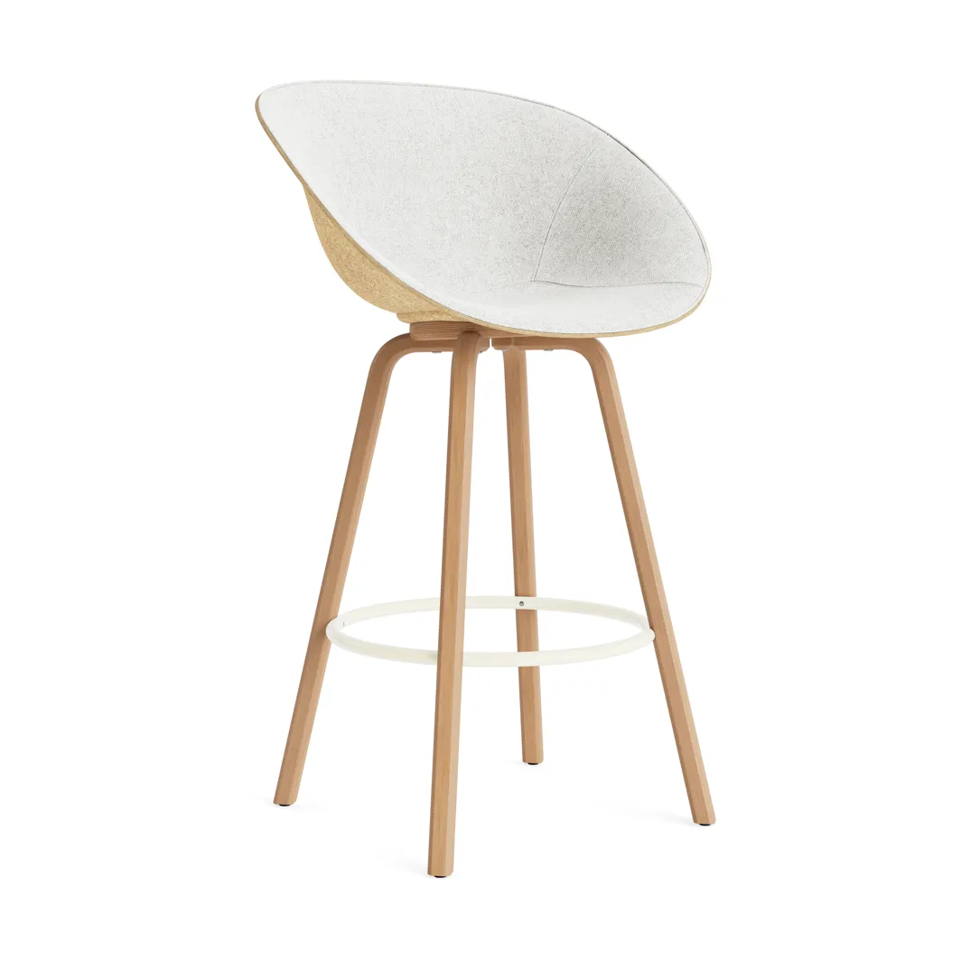 Mat Bar Armchair karmstol  fremsidepolstring 75 cm, Hallingdal 110-hemp-beech-cream steel Normann Copenhagen