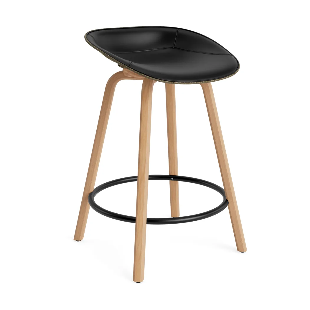Mat Barstool barkrakk  fremsidepolstring 65 cm, Ultra 41599-seaweed-beech-black steel Normann Copenhagen