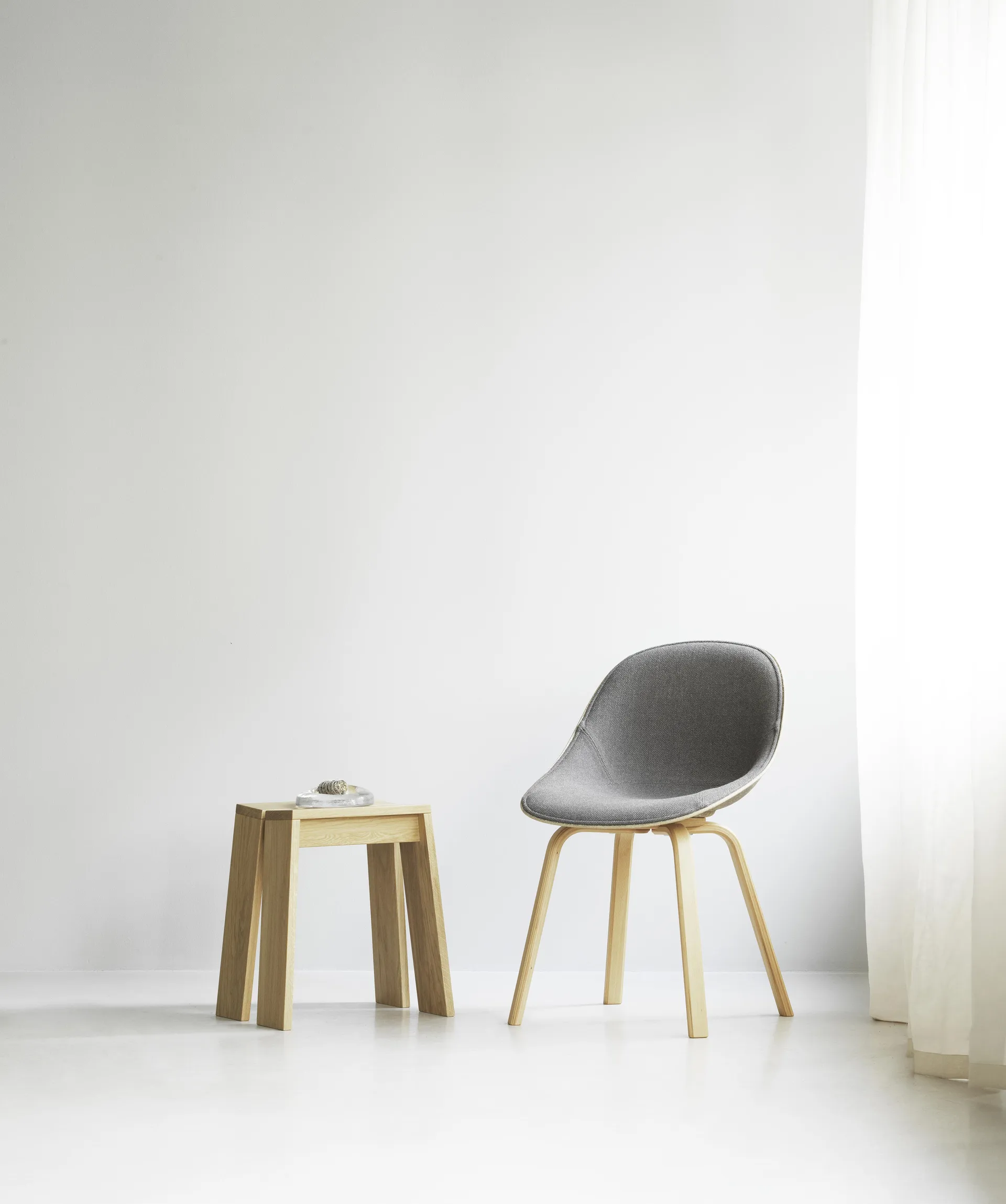 Mat Chair stol  fremsidepolstring, Remix 133-hemp-beech Normann Copenhagen