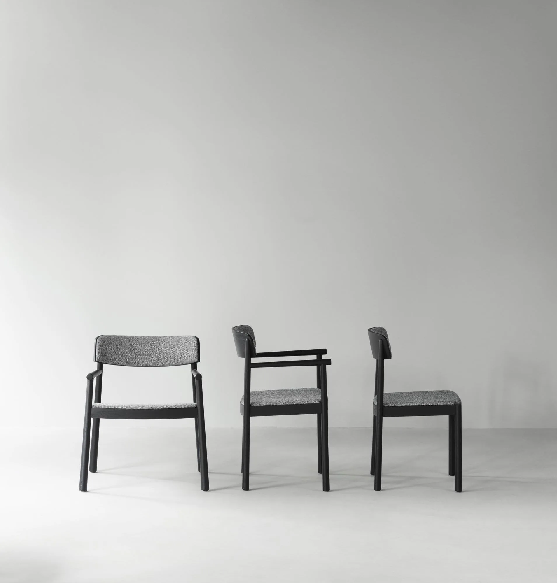 Timb stol, Black ash-Hallingdal 166 Normann Copenhagen