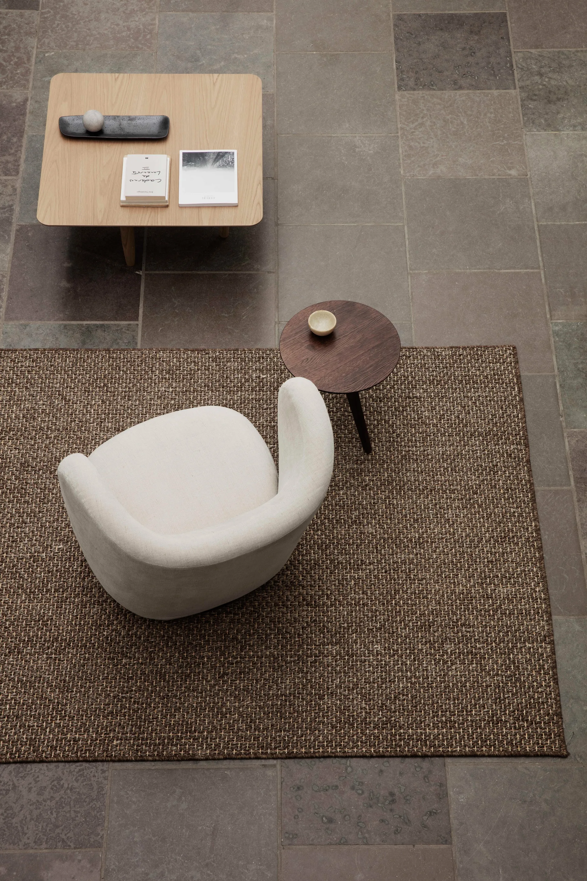 Fino sidebord Ø40 cm, Dark smoked oak NORR11