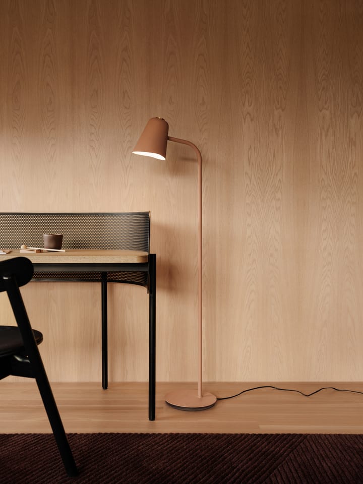 Me Dim stålampe, Warm beige Northern