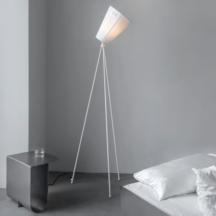Oslo Wood gulvlampe stativ, Matthvit Northern