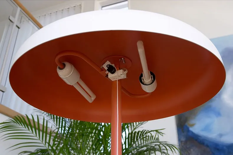 Mushroom bordlampe, oransje Örsjö Belysning