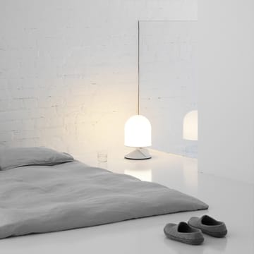 Vinge bordlampe - Rognebær, opalglass - Örsjö Belysning