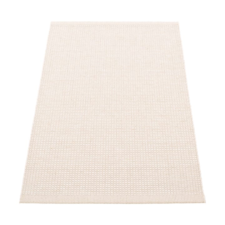 Emm Metallic matt - Vanilla-white, 70x120 cm - Pappelina