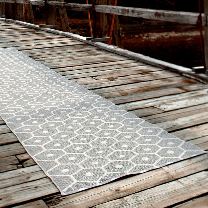 Honey løper, denim/vanilla, 70x225 cm Pappelina