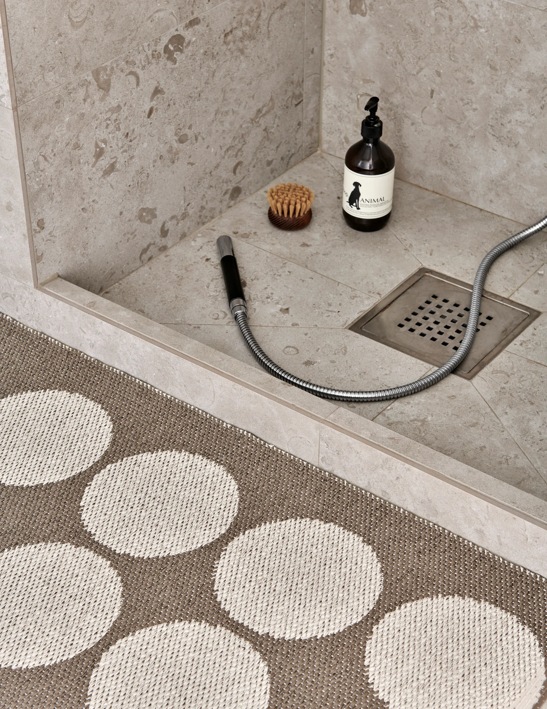 Hugo løper, Walnut/linen, 70x160 cm Pappelina