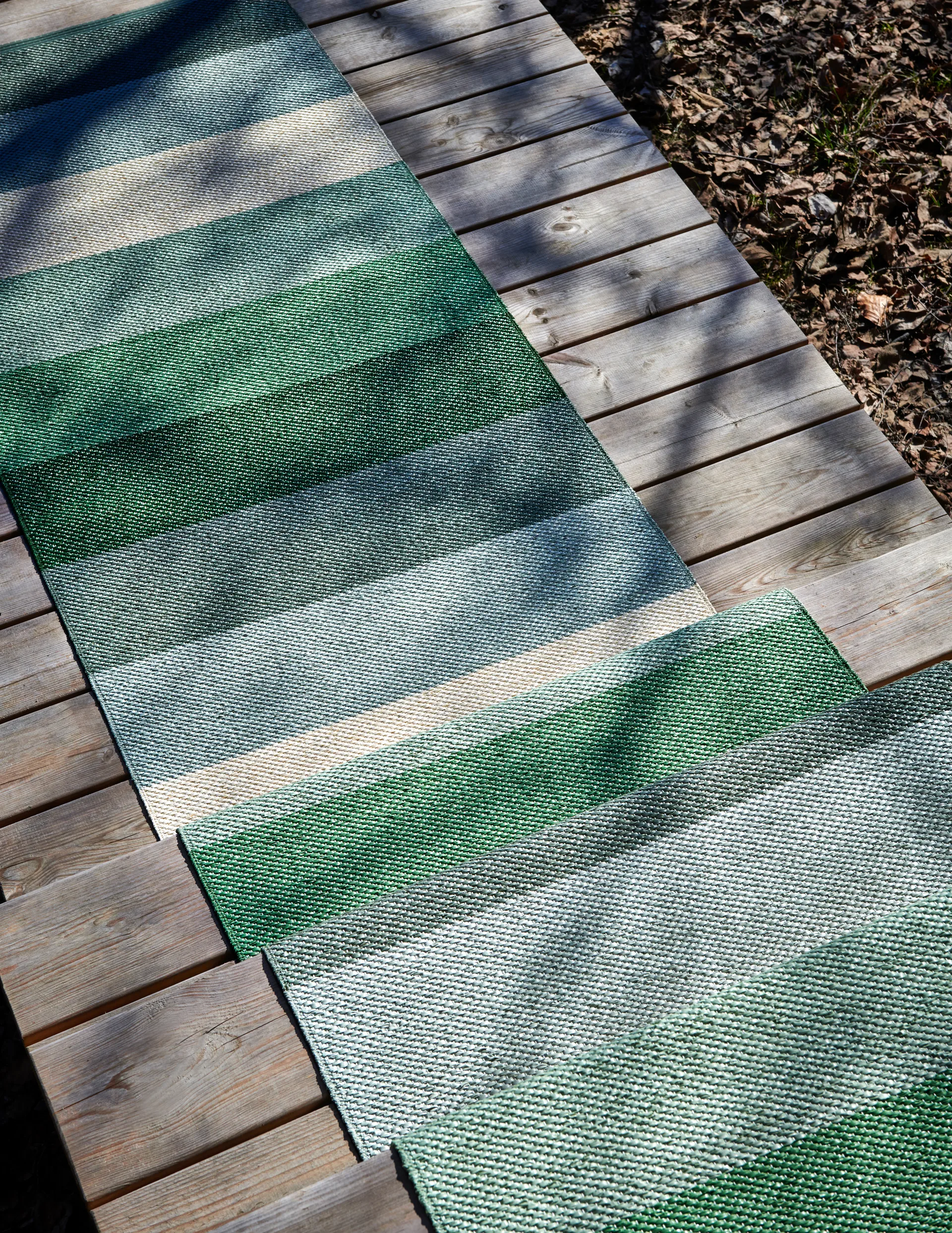 Molly løper, Woods, 70x300 cm Pappelina