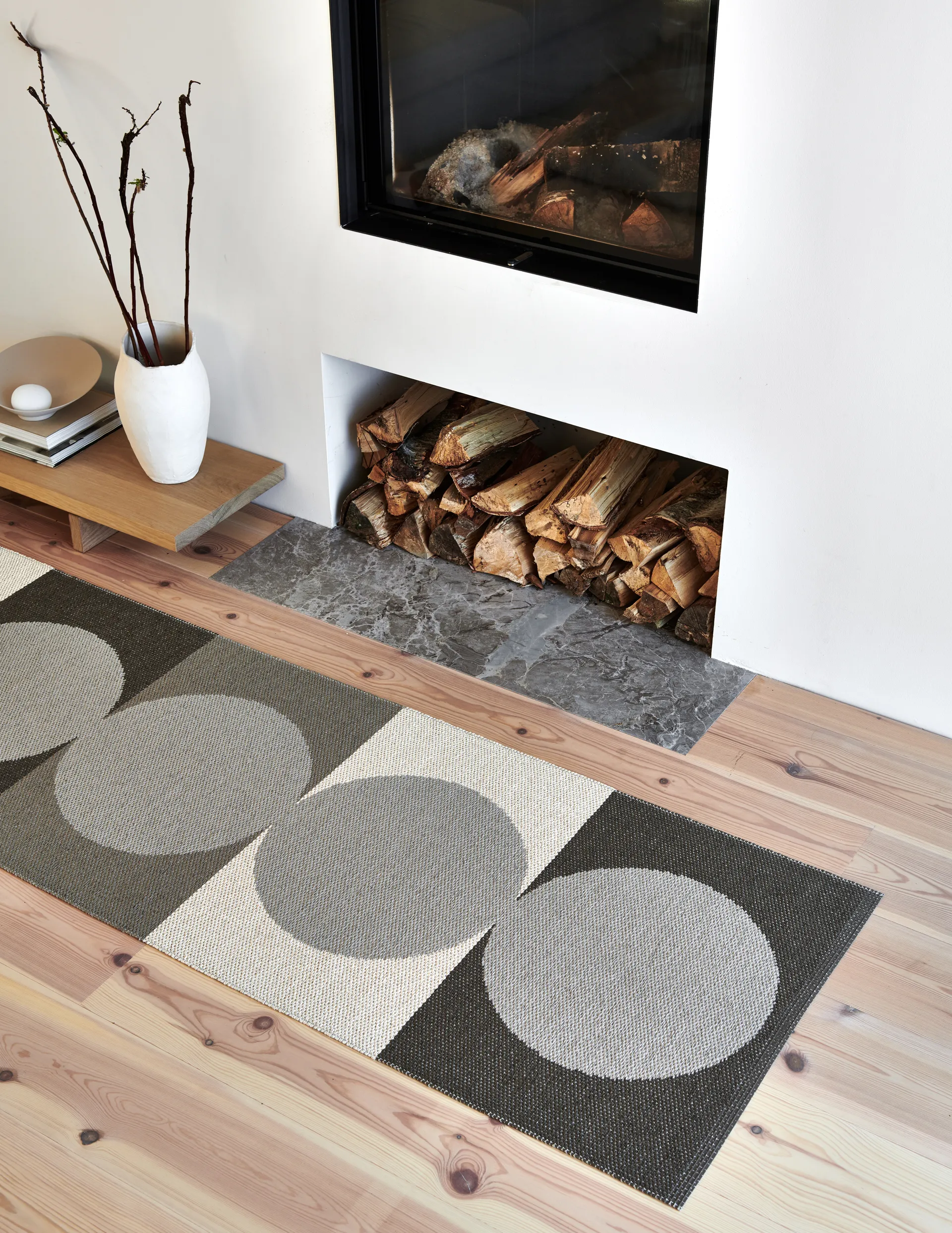 Otto løper, Clay-linen, 70x280 cm Pappelina