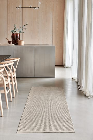 Sam teppe - Beige-vanilje, 70x90 cm - Pappelina
