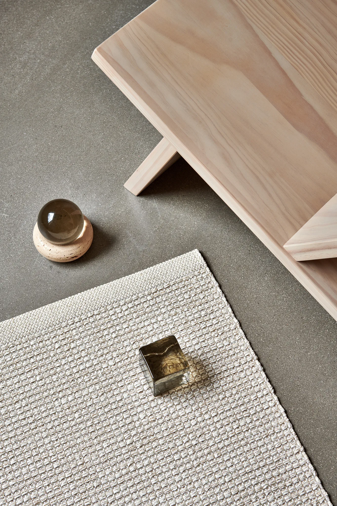 Sam teppe, Dark linen-linen, 70x150 cm Pappelina