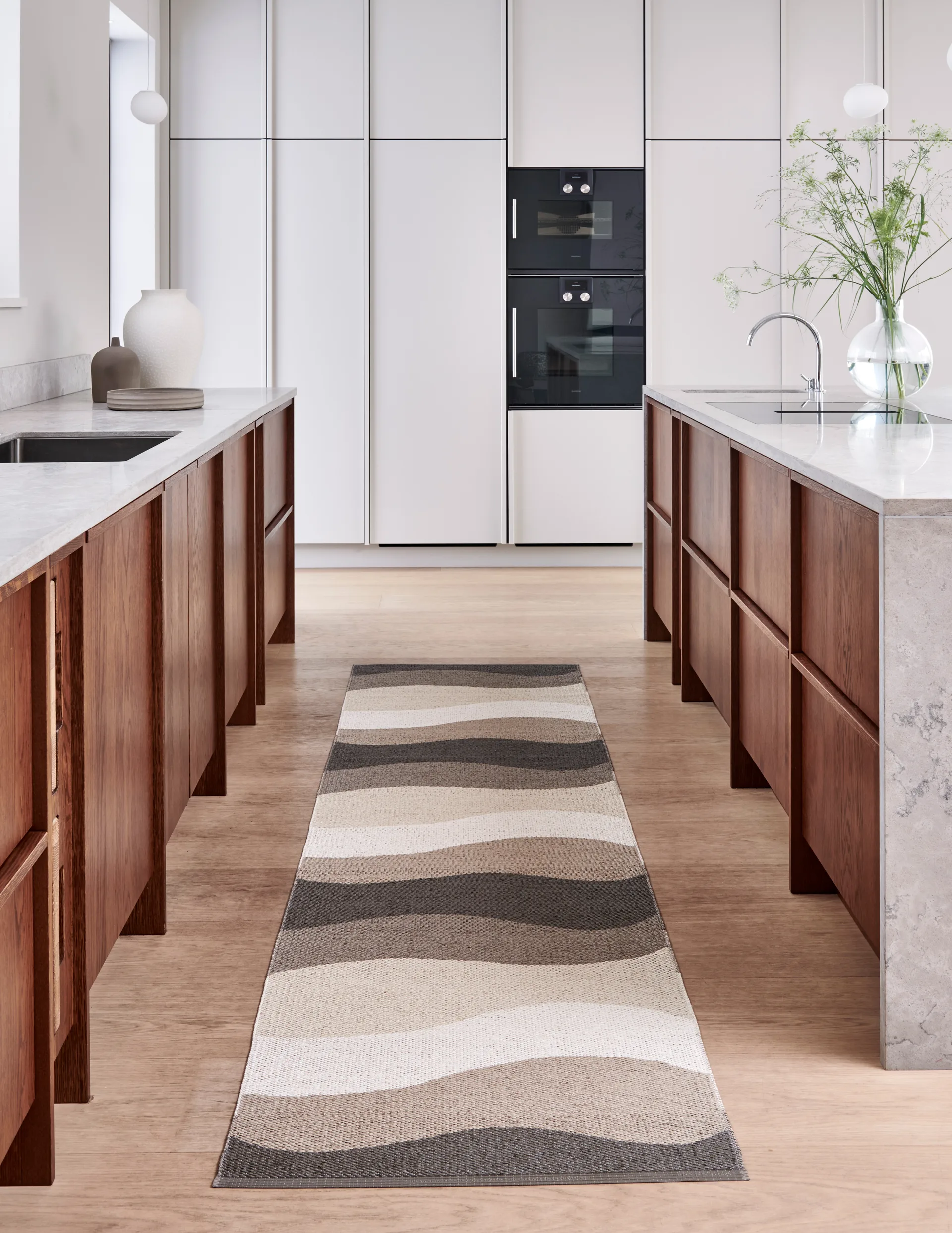 Urvi løper, Earth, 70x300 cm Pappelina