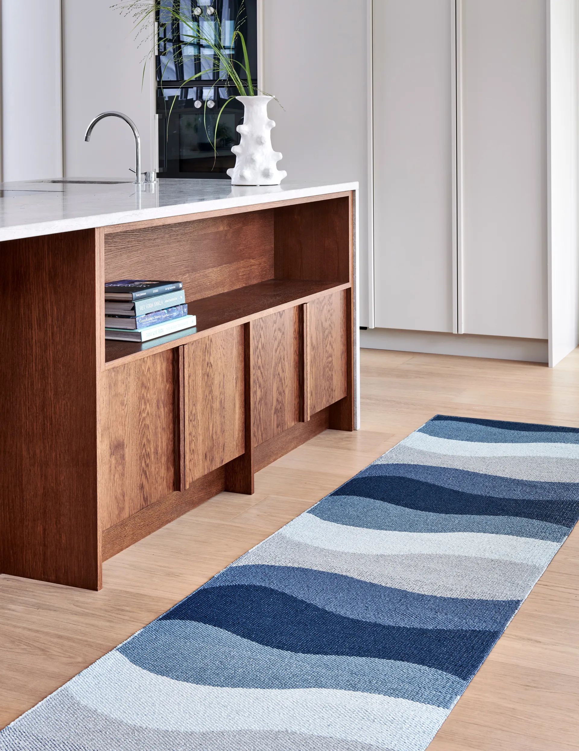 Urvi løper, Water, 70x300 cm Pappelina