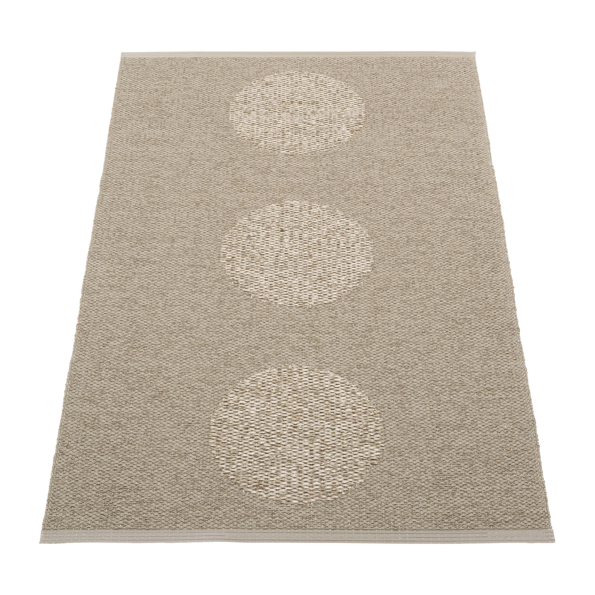 Vera 2.0 plastmatte dark linen-linen metallic, 70x120 cm Pappelina