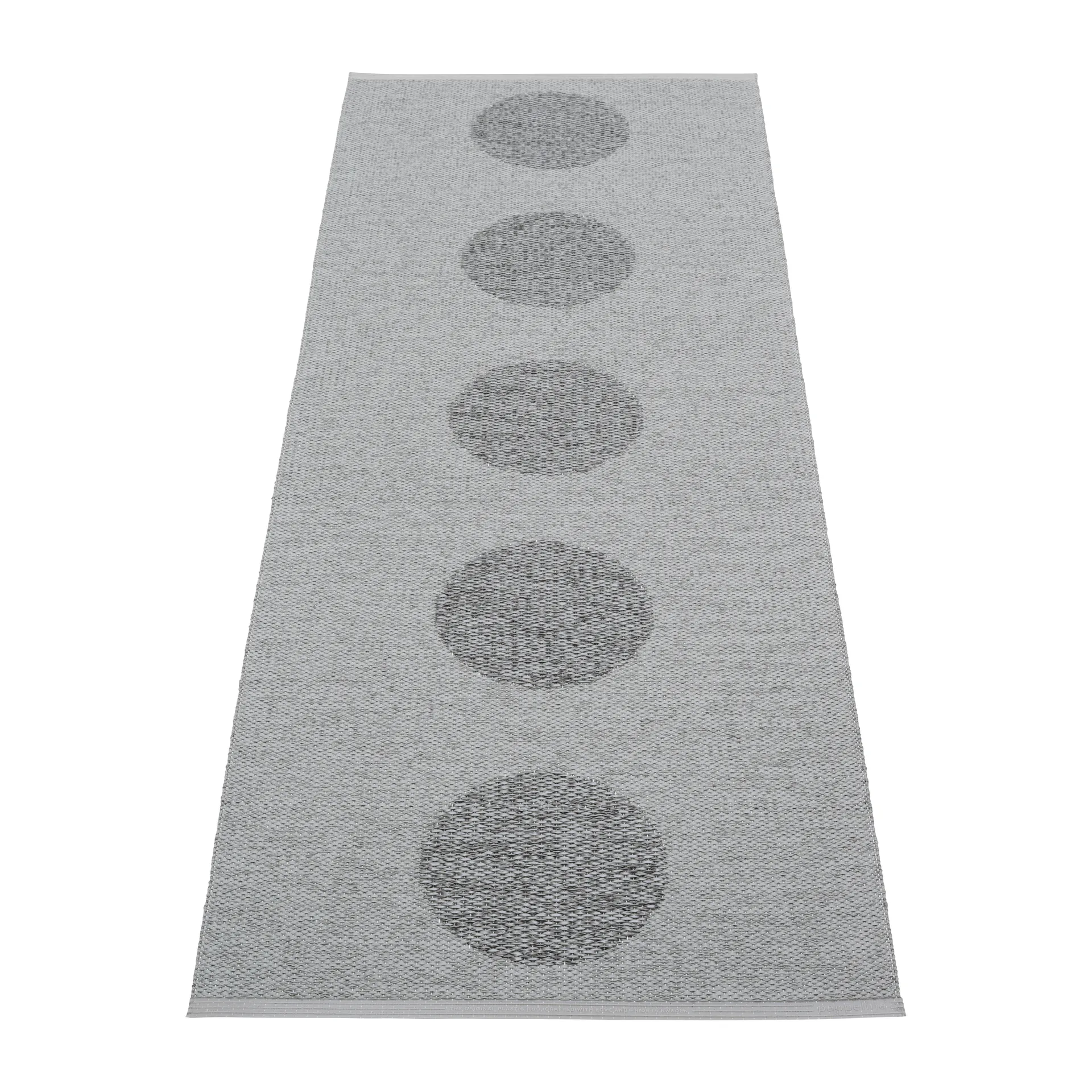 Vera 2.0 plastmatte grey-granit metallic, 70x200 cm Pappelina