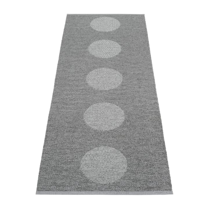 Vera 2.0 plastmatte grey-granit metallic, 70x200 cm Pappelina
