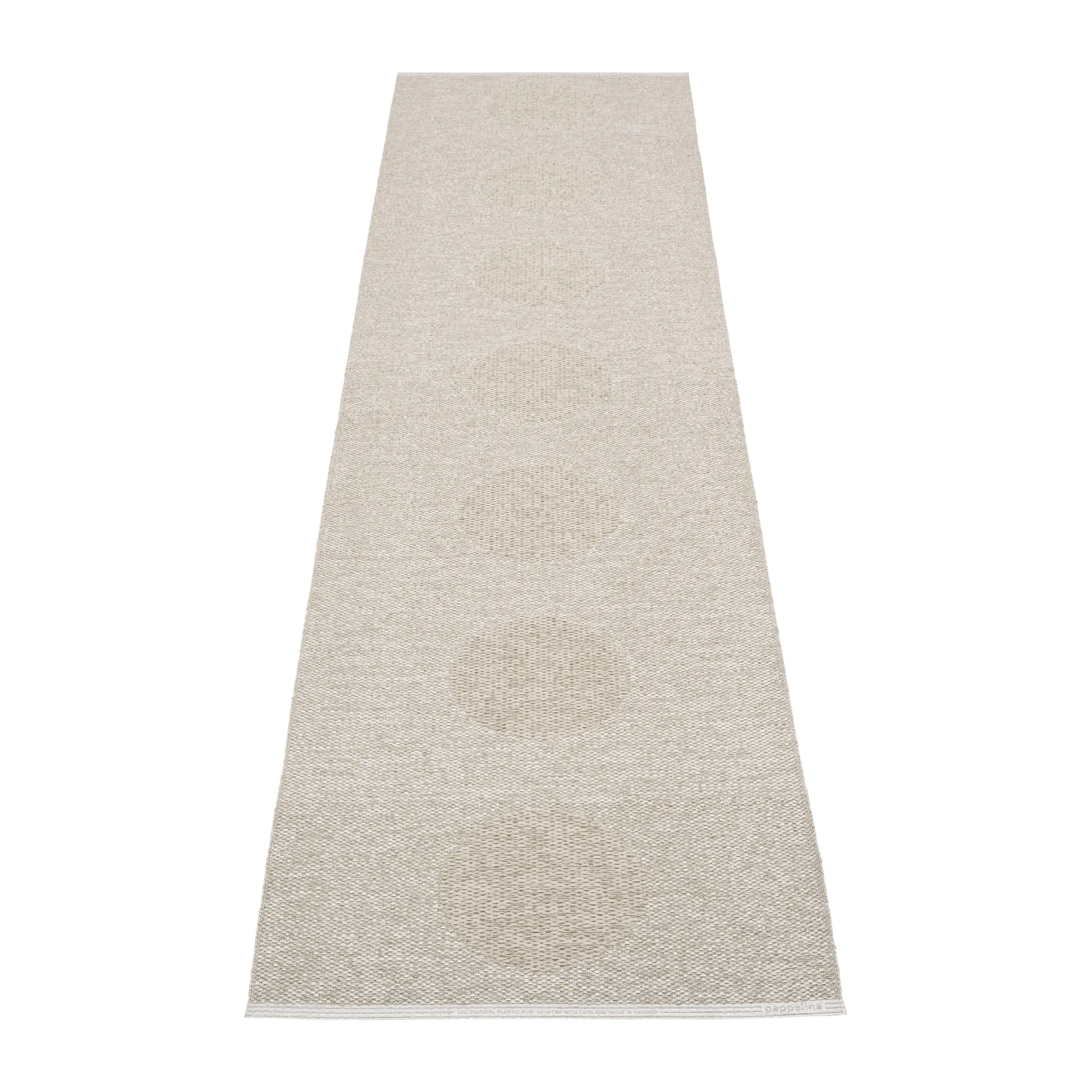 Vera 2.0 plastmatte linen-stone metallic, 70x280 cm Pappelina