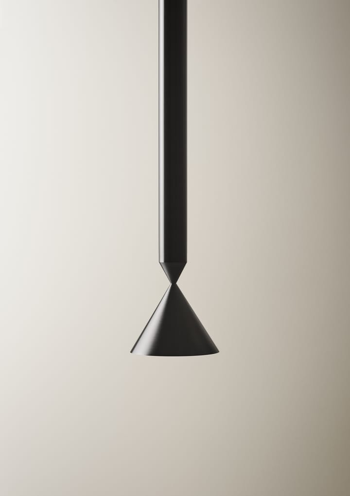 Apollo 59 taklampe, Darkest hour Pholc