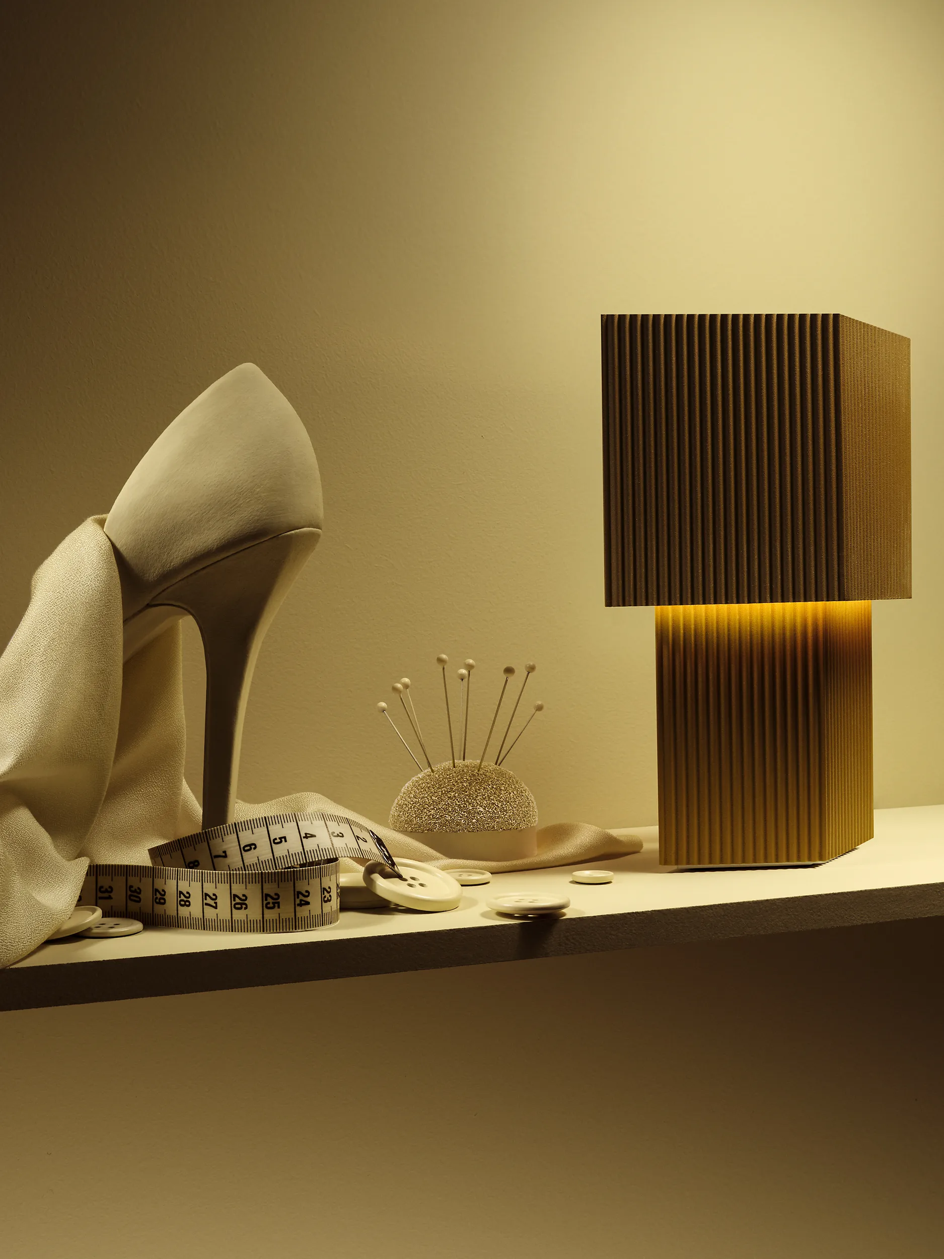 Romb Mini portable bordlampe 19 cm, Cumin Pholc