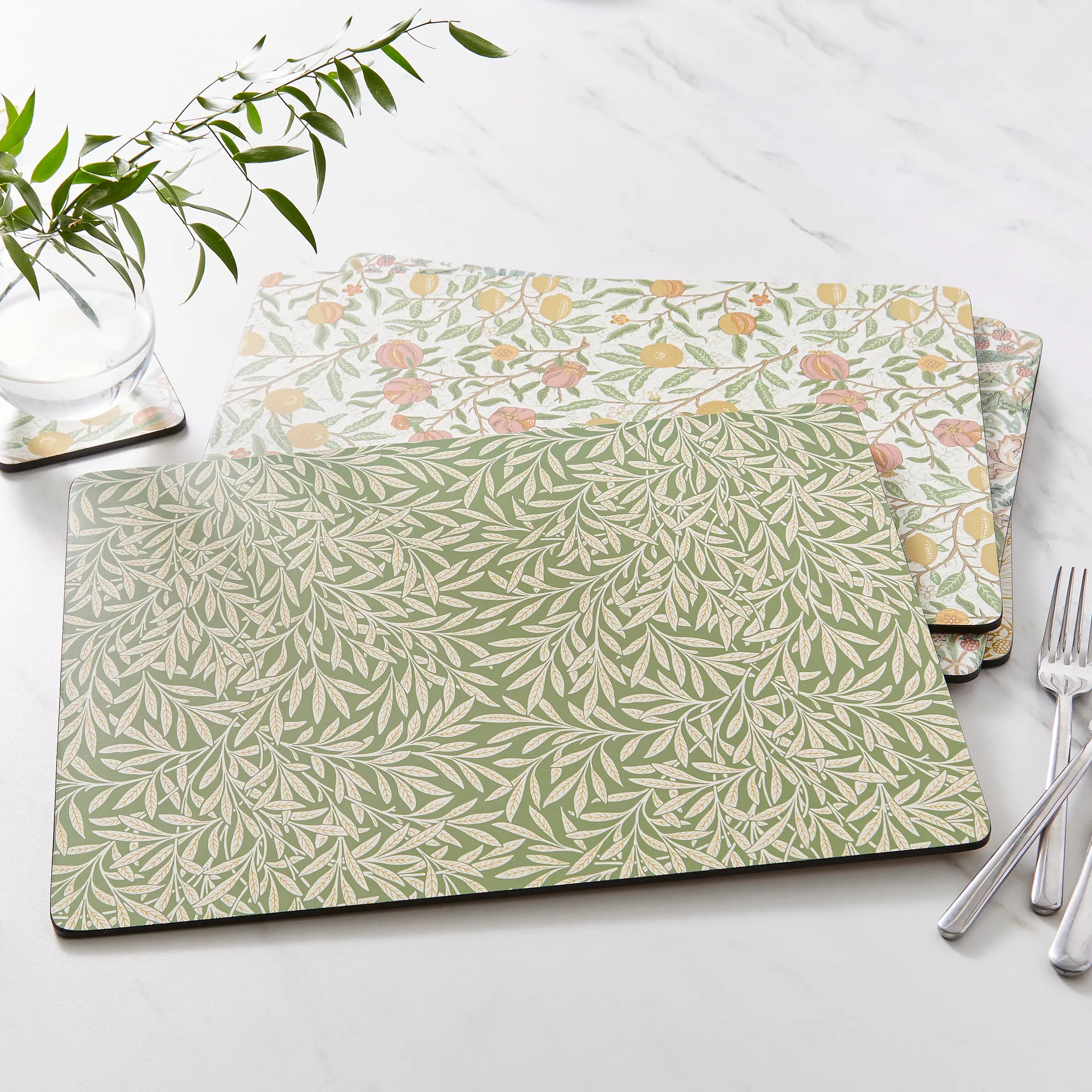 Morris & Co Simpley mixed bordbrikke 4 deler, Fruit, Willow, Strawberry Thief, Marigold Pimpernel