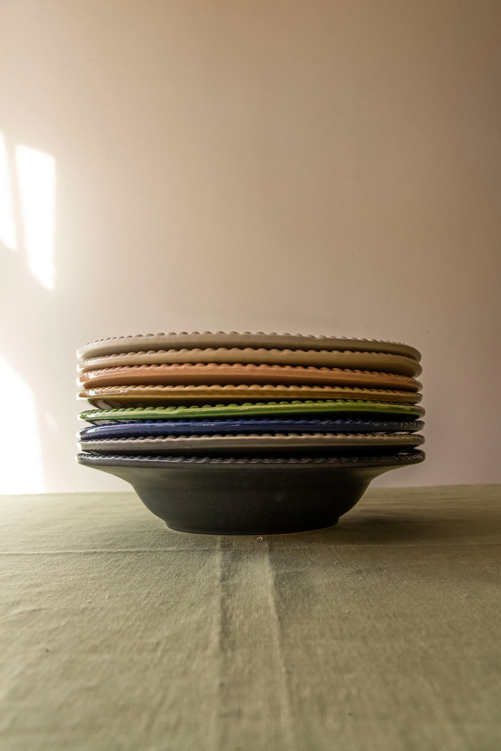 Daria pastatallerken Ø 35 cm, Sand PotteryJo