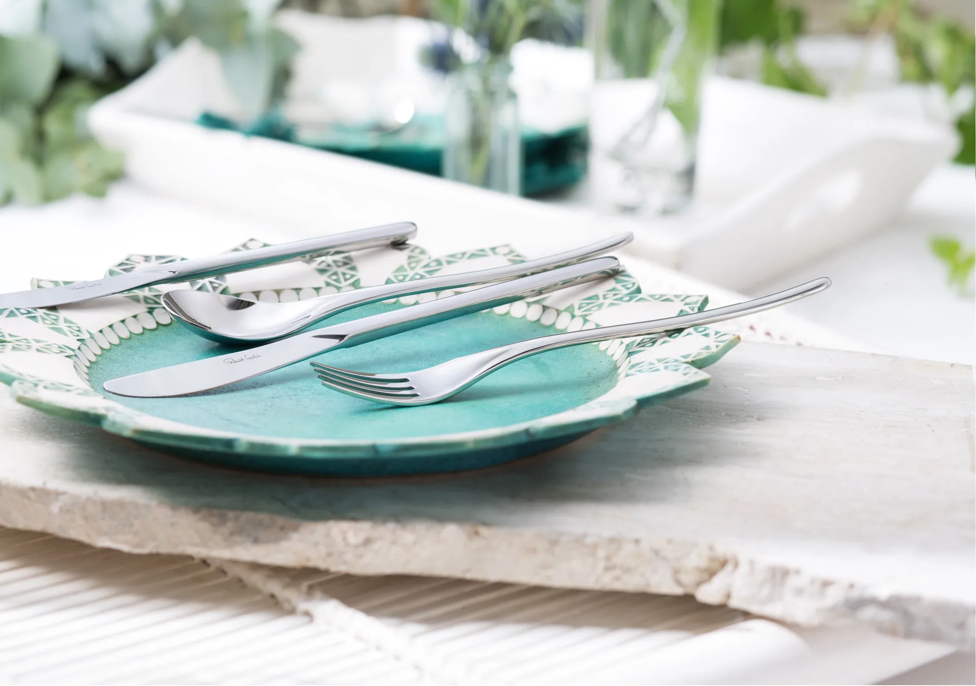 Bud Bright bestikk, 42 deler Robert Welch