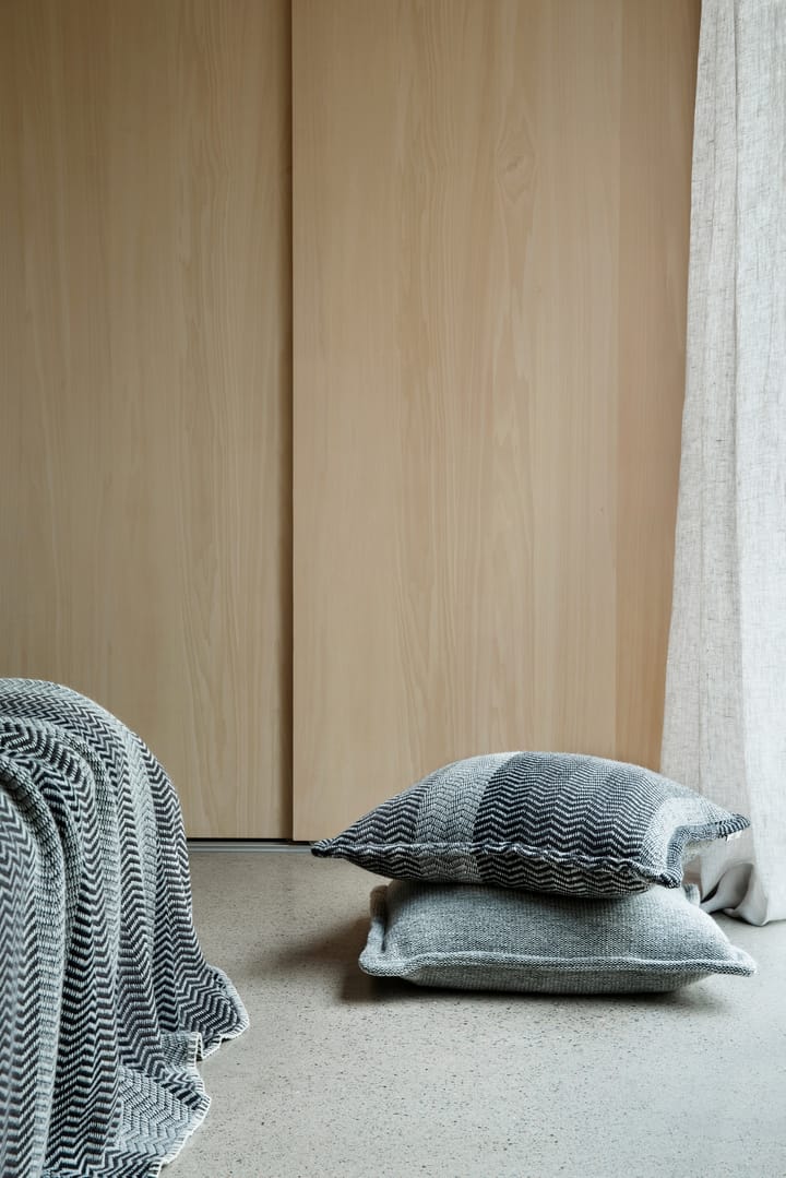 Fri teppe 150x200 cm, Gray day Røros Tweed