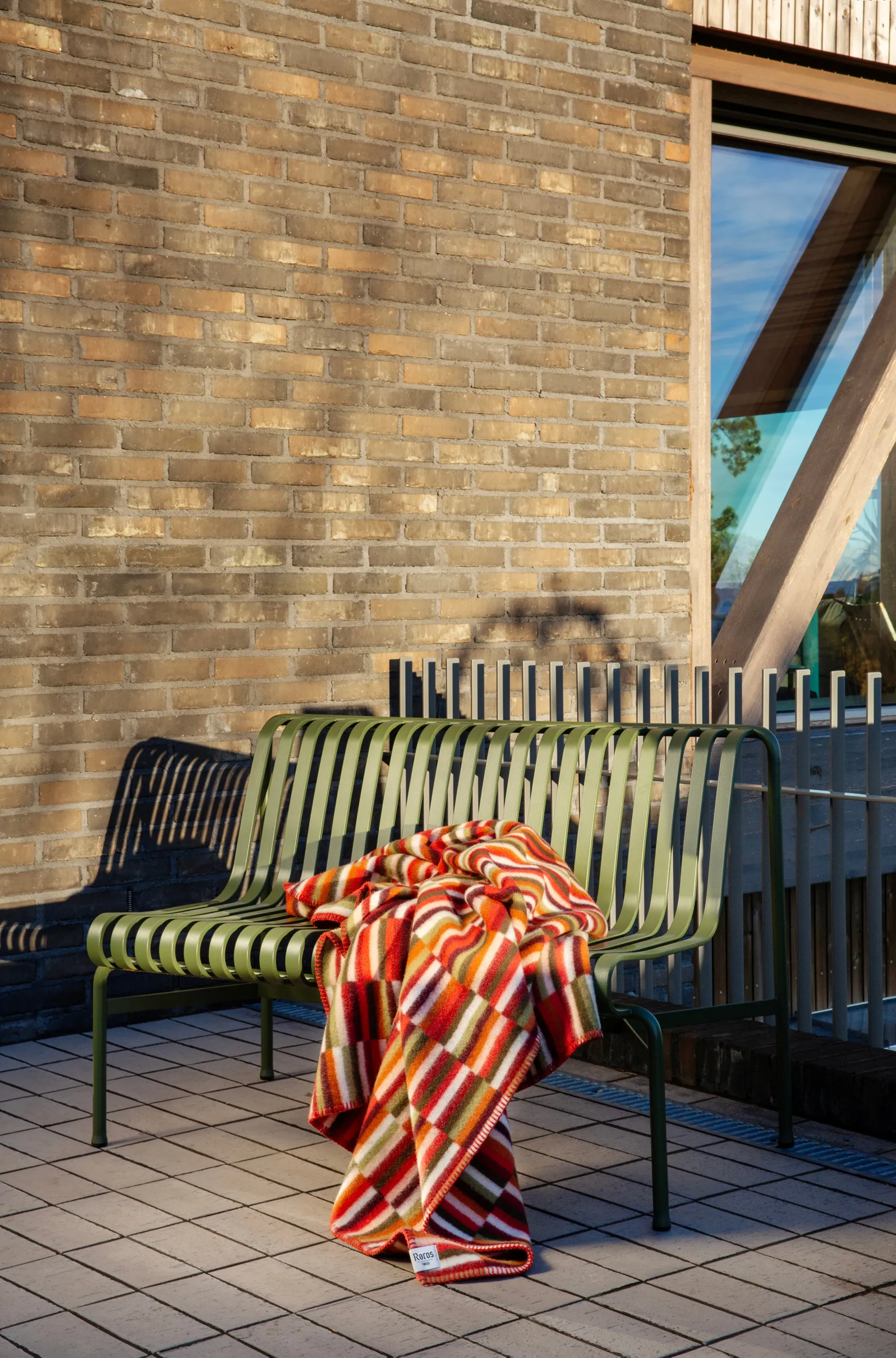 Ida teppe 135x200 cm, Red shades Røros Tweed