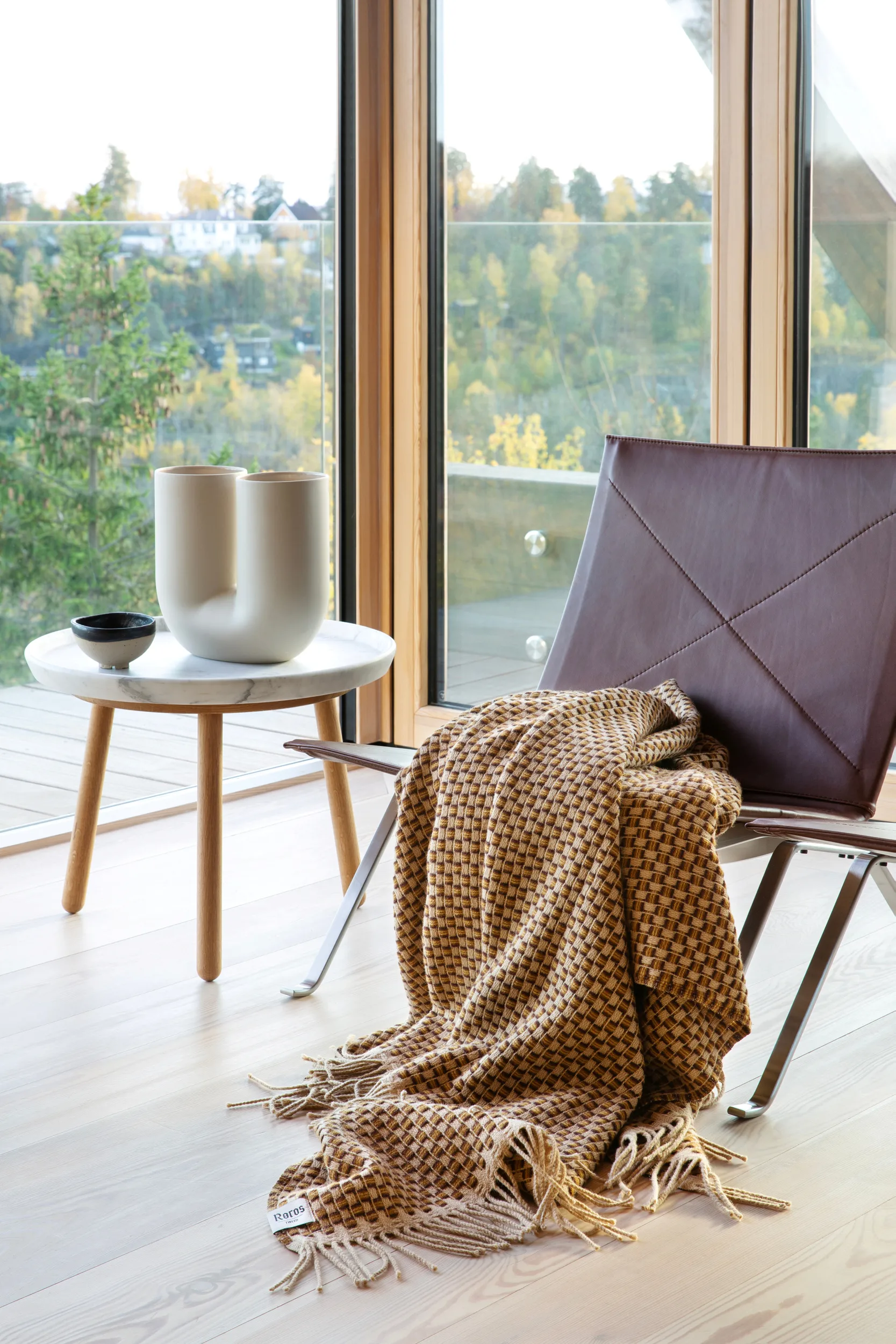 Isak pledd 150x210 cm, Chestnut Røros Tweed