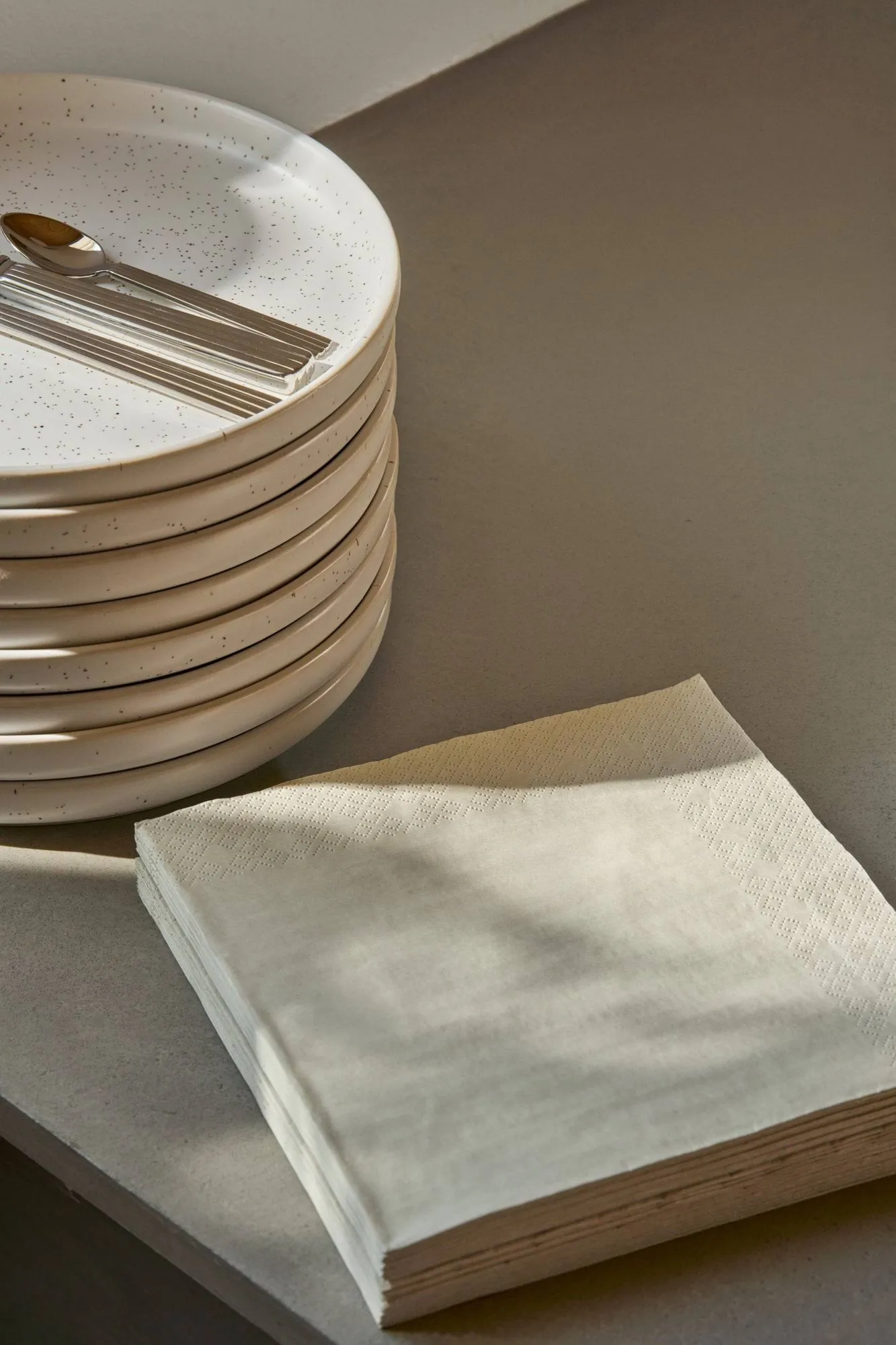 Plain papirserviett, Beige, 20-pakning, 40x40 cm Scandi Essentials