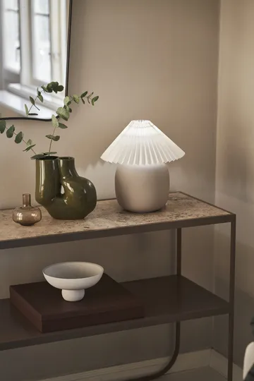 Boulder bordlampe 29 cm grey-pleated white - Scandi Living