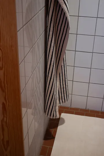 Drift badehåndkle 100x150 cm - Hvit-svart - Scandi Living