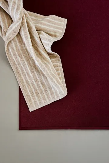 Drift baderomsmatte 50x70 cm - Rød - Scandi Living