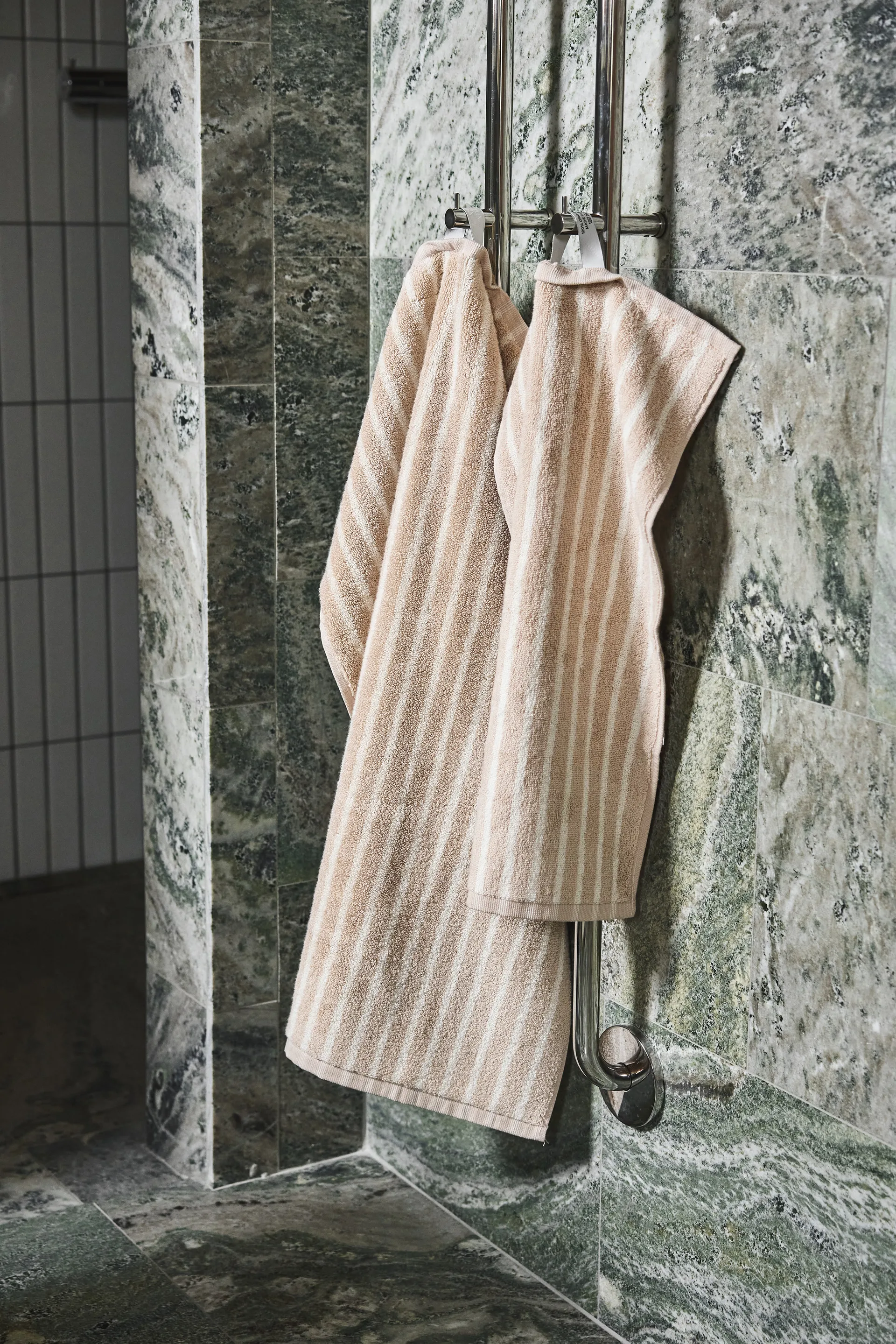 Drift håndklesett 4 deler - Beige-hvit,  Scandi Living