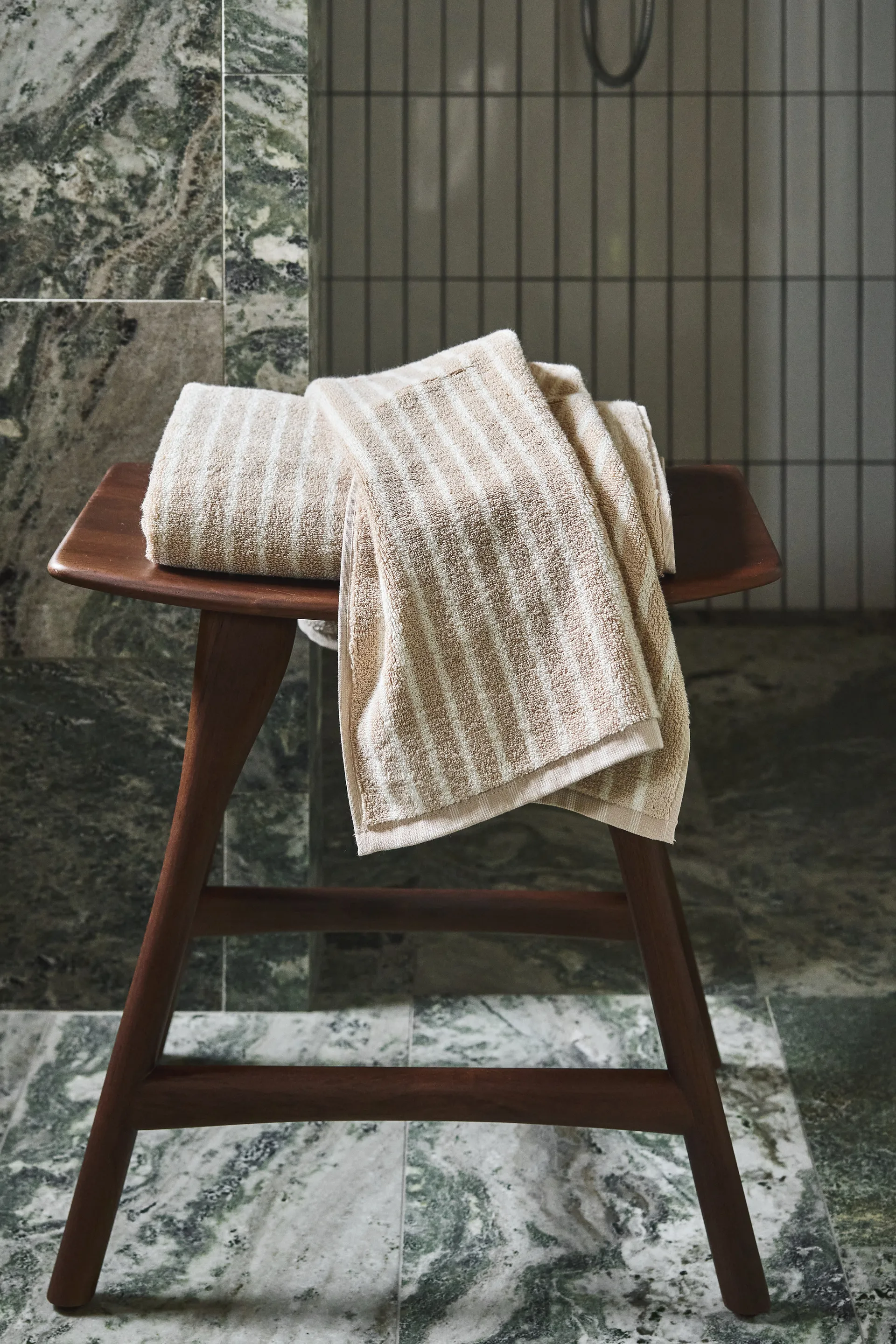Drift håndklesett 4 deler - Beige-hvit,  Scandi Living