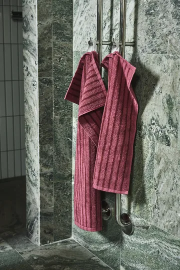 Drift håndklesett 4 deler - Rosa-rød - Scandi Living