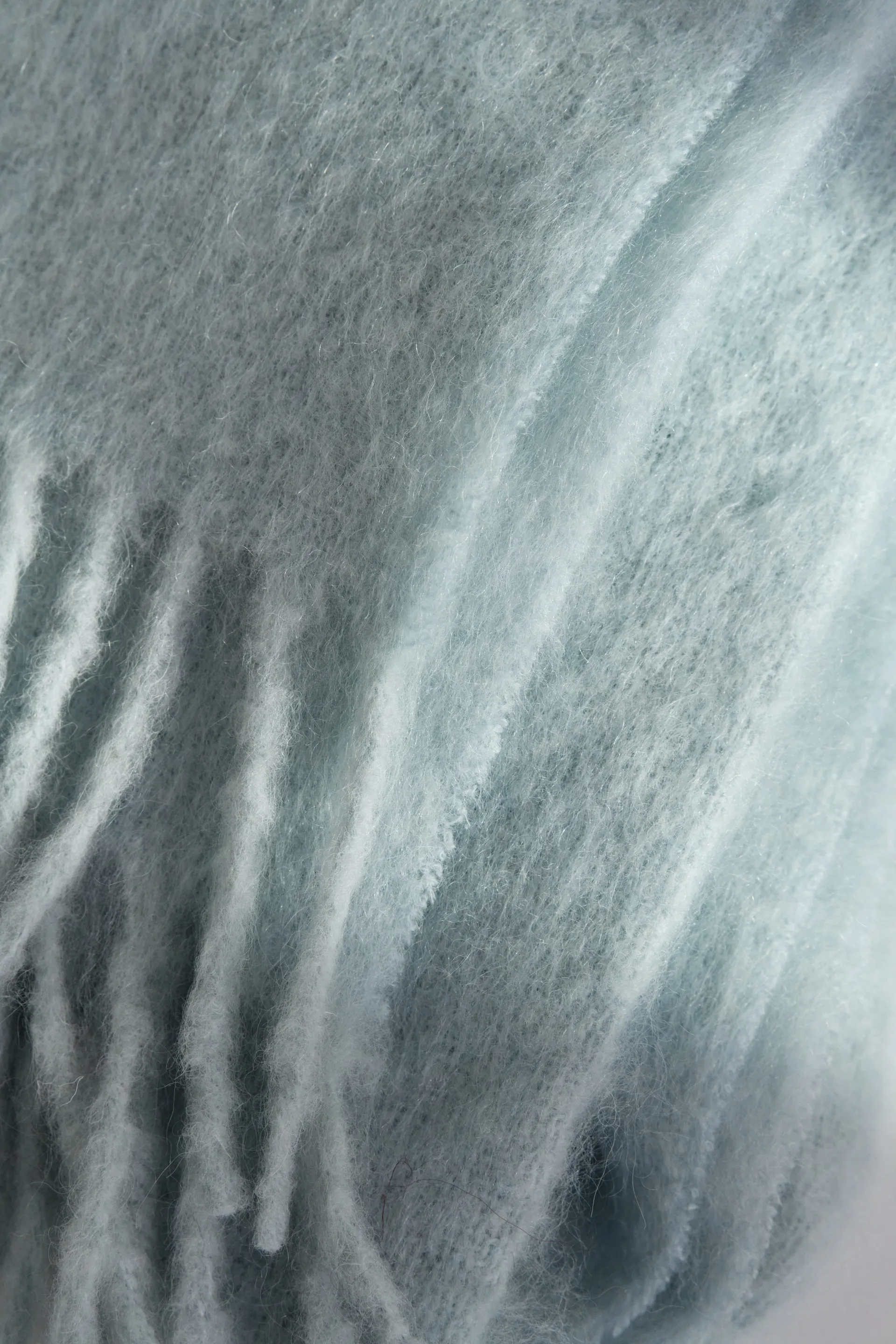 Dune mohair pledd 130x170 cm, Ice blue Scandi Living